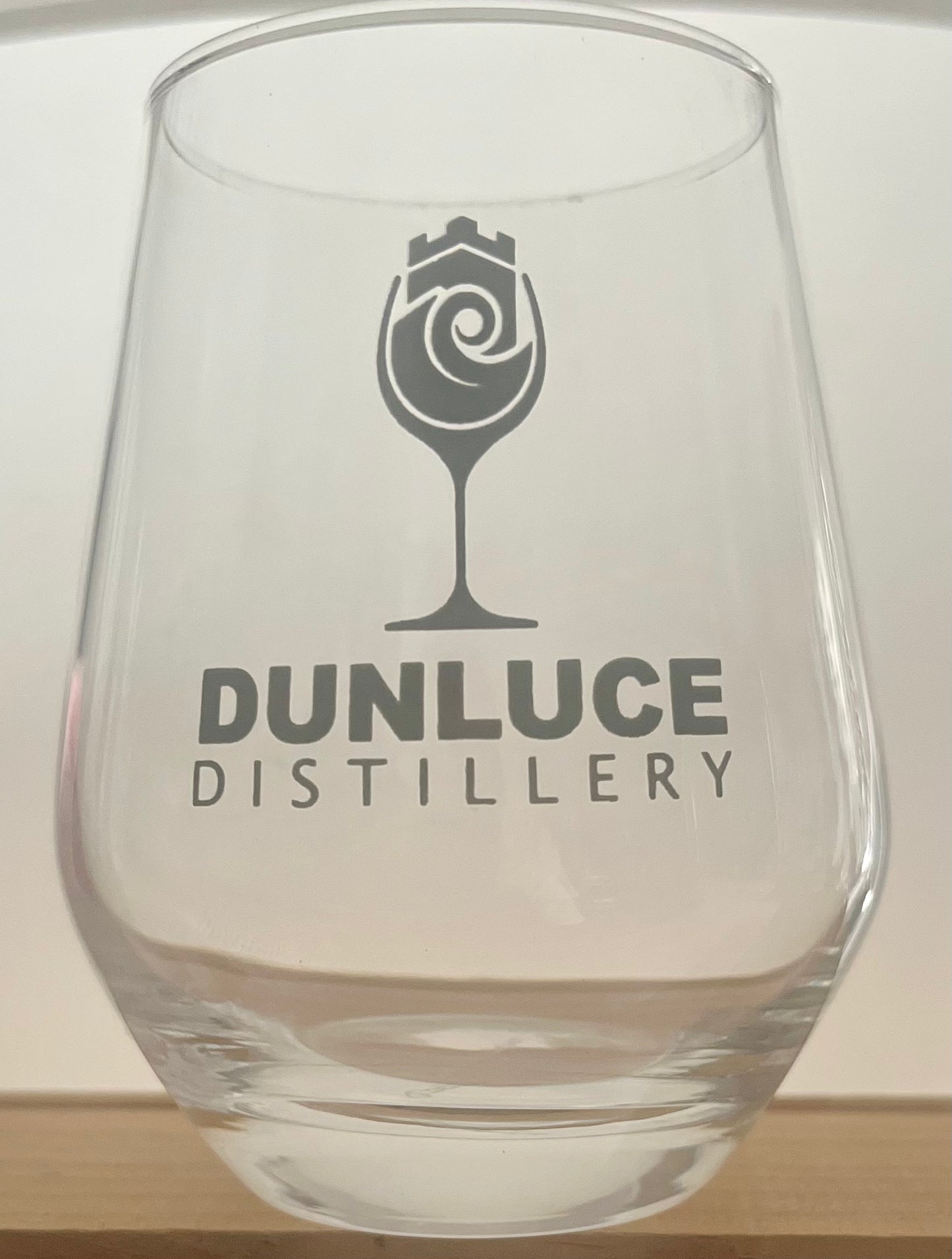 Dunluce Distillery Glass 38cl Lima